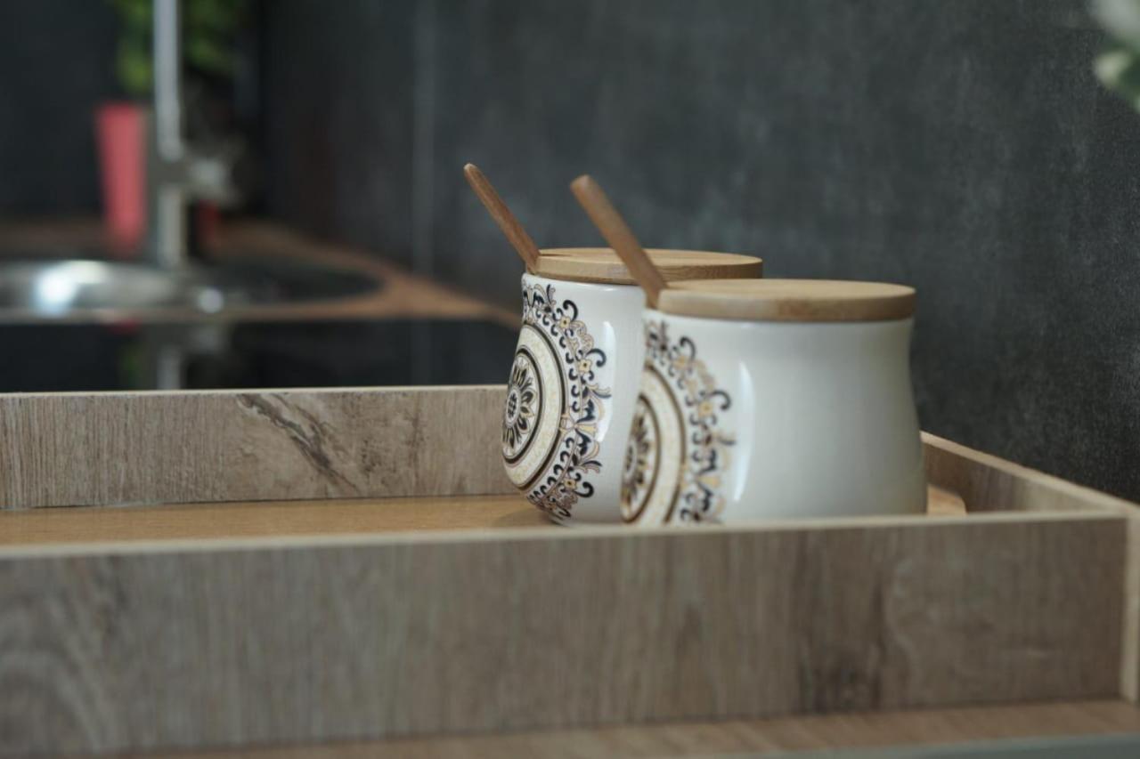 Luka'S Apartment Sarande Ngoại thất bức ảnh