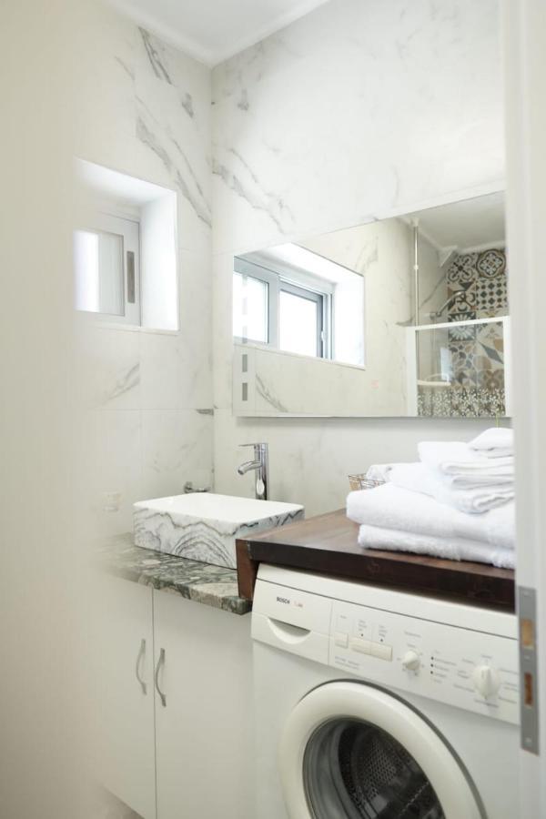 Luka'S Apartment Sarande Ngoại thất bức ảnh